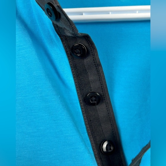 Lululemon Evolution Polo Shirt Mens Medium Light Blue - Picture 9 of 9